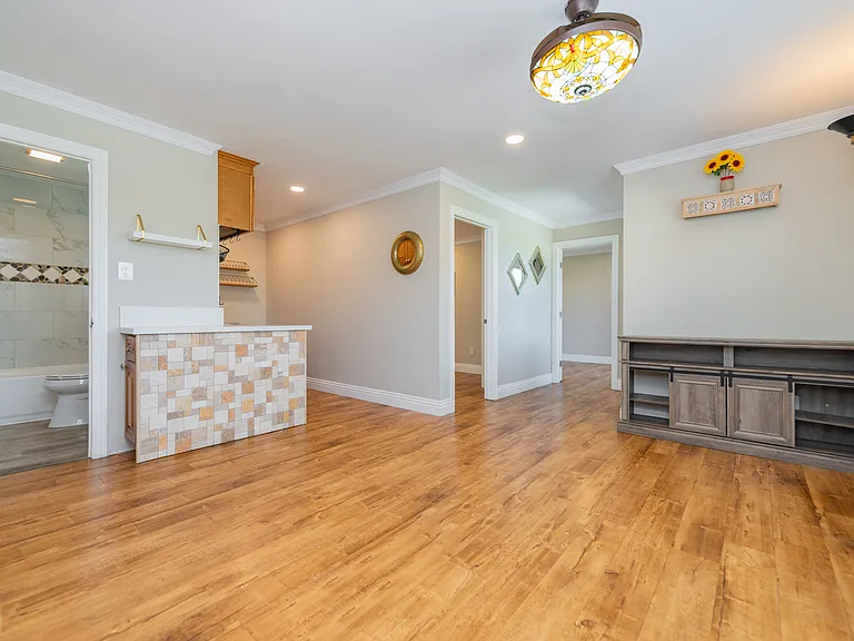 1701 Crest View Pl #1 — Photo 7
