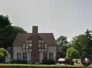 28 Jackson Ave, Middletown, NY 10940