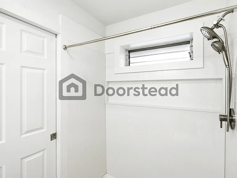 4804 Hillspring Cir #B — Photo 18