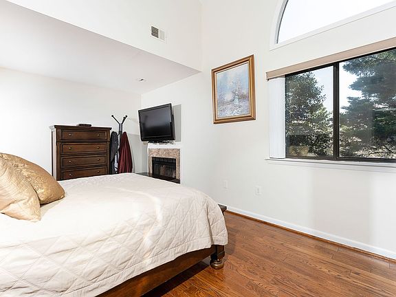 3rd image of 5241 King Charles Way #1
