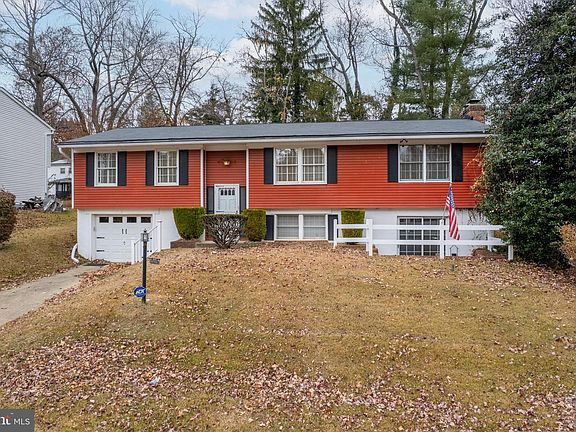4th image of 10592 Spotted Horse Ln