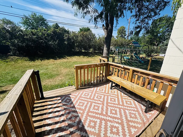 2019 Selkirk Pl — Photo 34