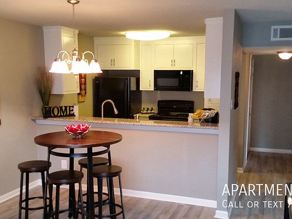 2nd image of 317 Gladstell St #3612