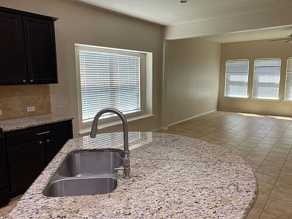 2nd image of 279 Vermilion Marble Trl