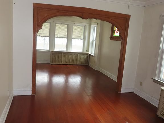 3rd image of 1818 S 51st Ct