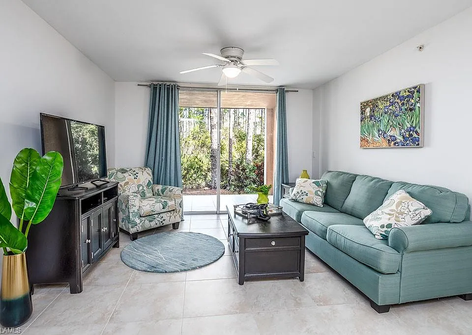 1240 Wildwood Lakes Blvd #104
