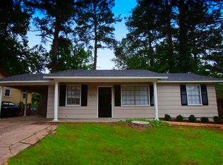 7517 Valley Dr, Little Rock, AR 72209