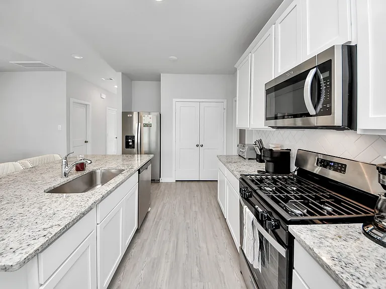 5806 Quest Valley Dr — Photo 14