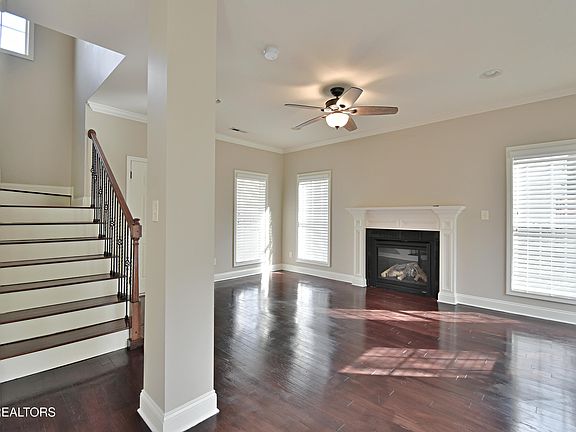 4th image of 2622 Jessica Taylor Dr