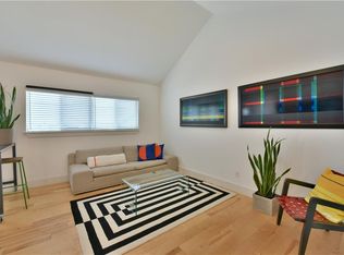 1307 E 52nd St APT 4, Austin, TX 78723