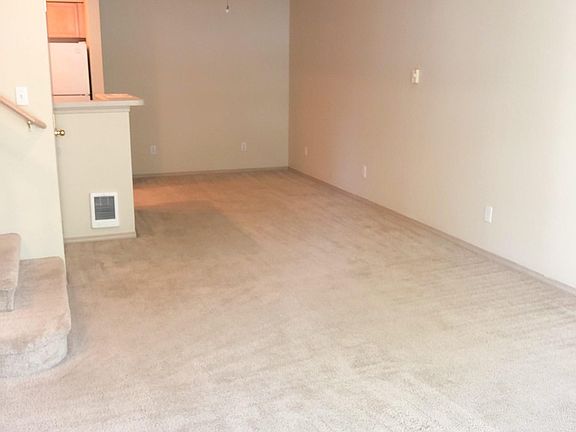2nd image of 12918 NE 122nd Ln APT K304