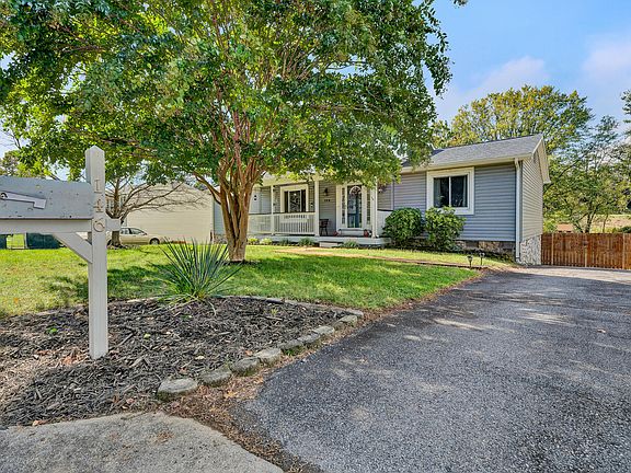 4th image of 146 Spring Grove Dr