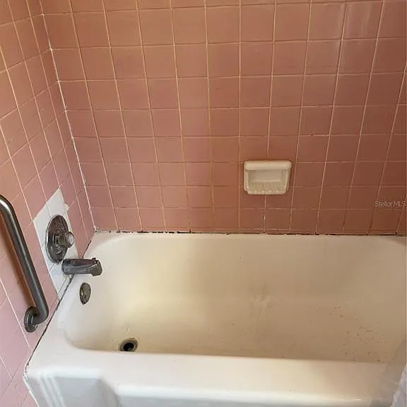 1247 Lakeview Dr — Photo 19
