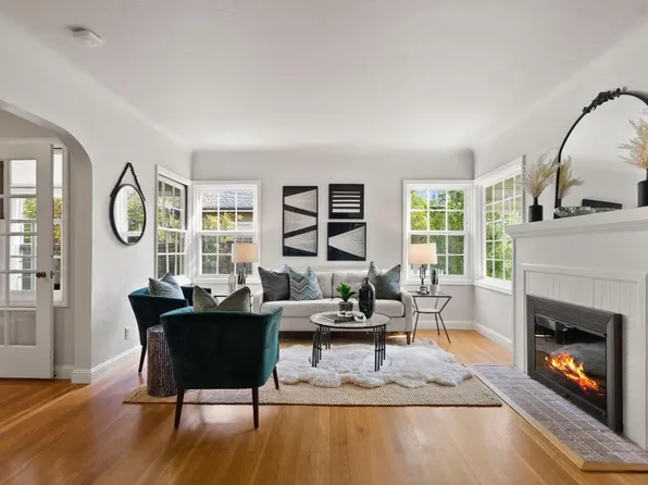245 King St, Redwood City, CA 94062