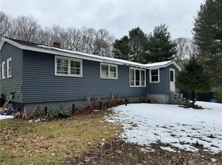 105 Phillips Ave, Groton, CT 06340