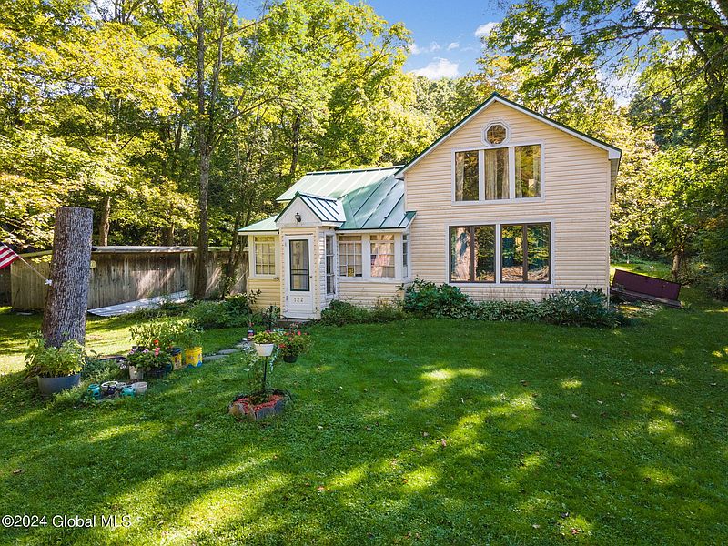 4th image of 122 Rossman Hill Road