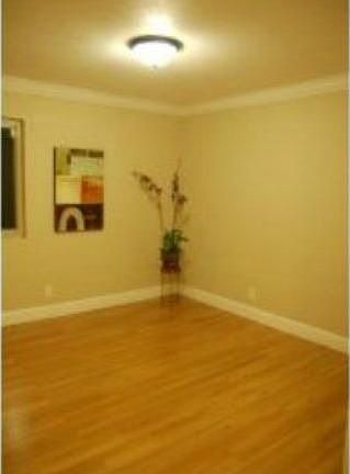 5th image of 490 Auburn Way APT 19