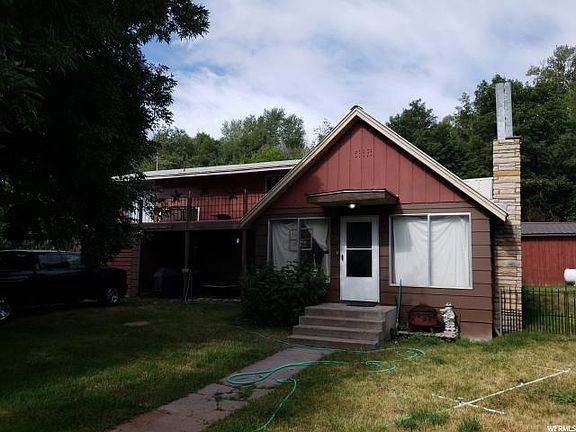 2nd image of 1225 S Bear Lake Blvd