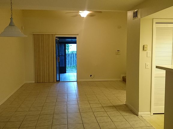4th image of 8315 N Century Point Dr