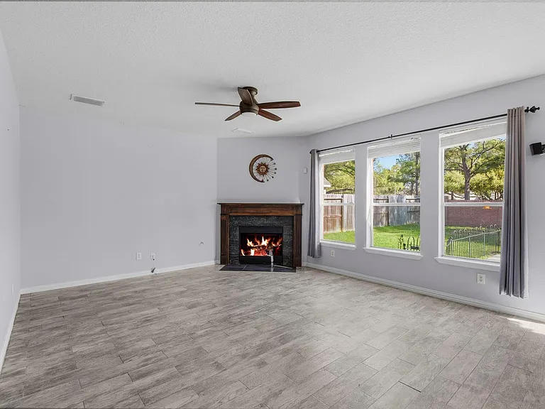 5615 Brigstone Park Dr — Photo 16