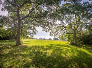 1802 Old Independence Rd, Brenham, TX 77833