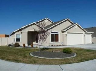 2750 Stonecreek Dr, Richland, WA 99354