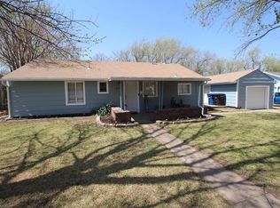1607 Cron St, Augusta, KS 67010