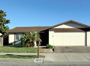 2850 Cleveland Dr, Oxnard, CA 93036