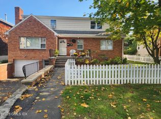 25 Hawthorne St S, Greenwich, CT 06831