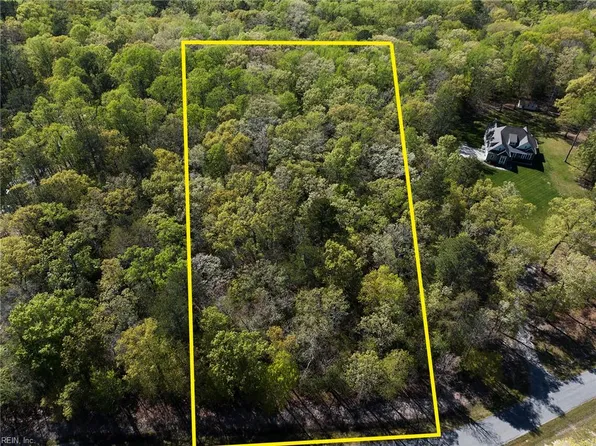 22 Bayport Lnd Lndg, Gloucester, VA 23061