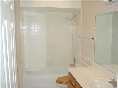 1716 Savannah Dr NE — Photo 9