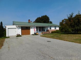 626 Stetson Rd, Newport, ME 04953