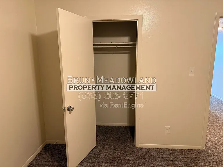 5525 Jacksboro Pike #3 — Photo 21