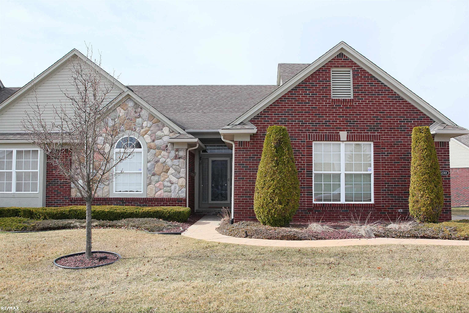 52769 Wildwood Dr photo 1