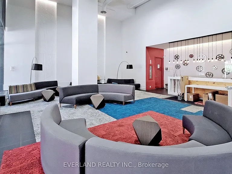 21 Widmer St #1507 — Photo 36
