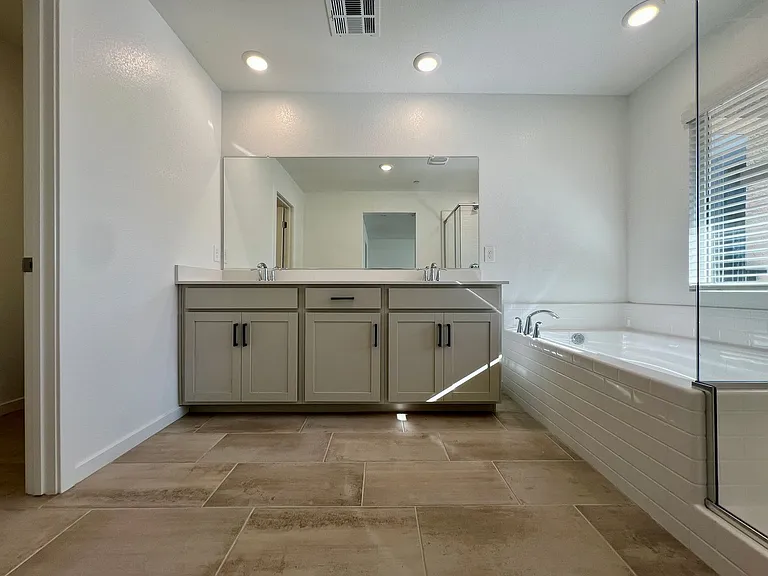 167 Hadley Heights Ct — Photo 24