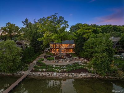 3678 Elder Rd S, West Bloomfield, MI, 48324