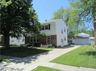 322 Grayton Rd, Tonawanda, NY 14150