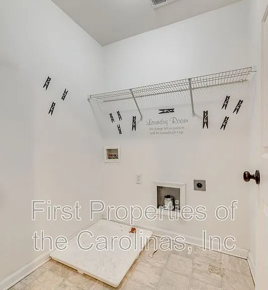 618 Bayou Cir — Photo 26
