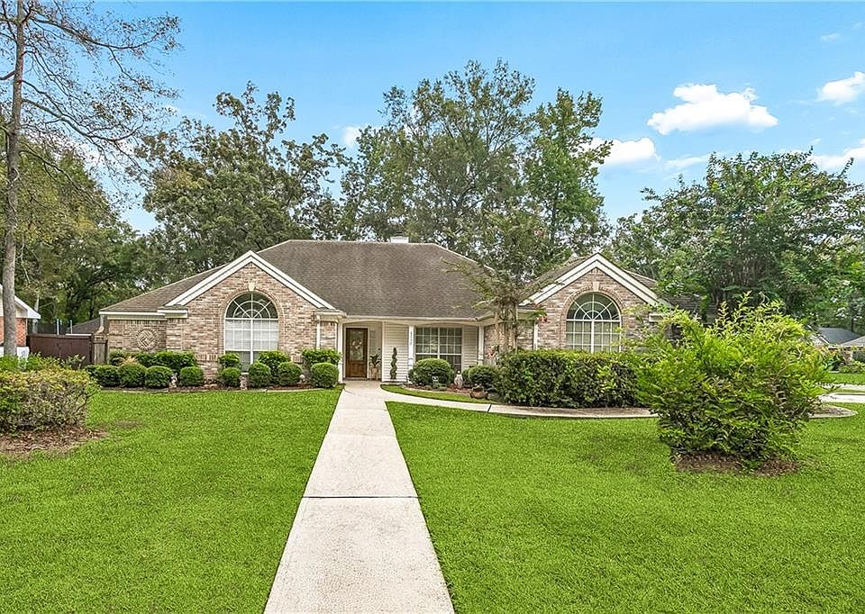 1st image of 6032 Chateau Loire Cir