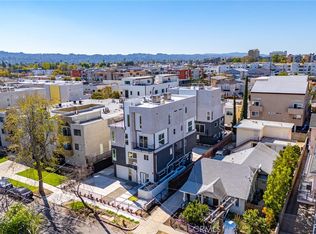 5263 Cartwright Ave, North Hollywood, CA 91601