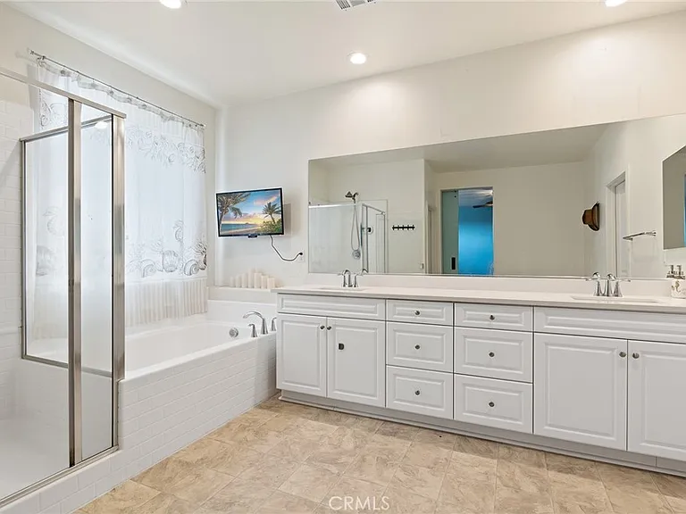 31409 Darlington Oak Dr — Photo 24