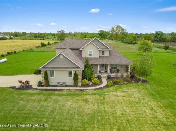 3800 N Williams Rd, Saint Johns, MI 48879