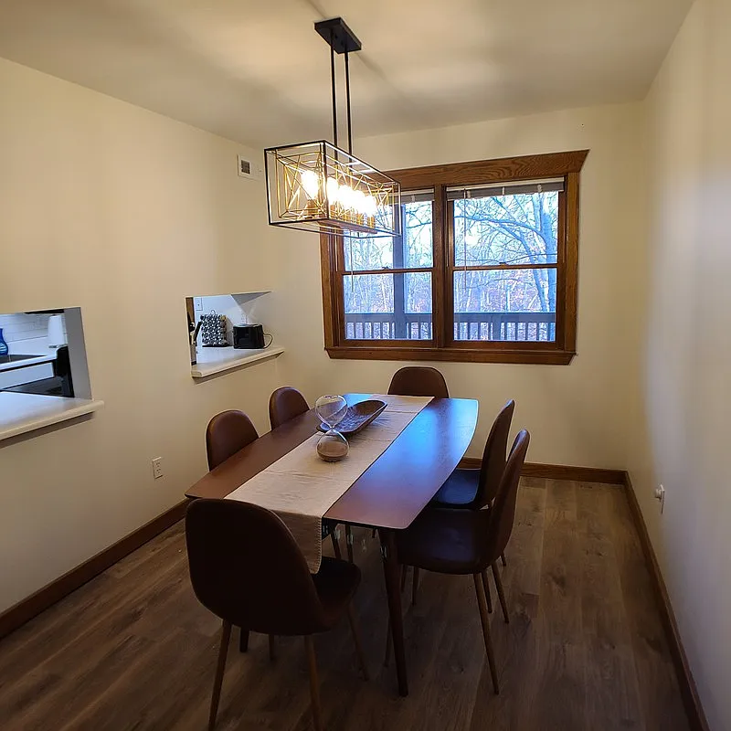 2 bed, 2.0 bath, 1200 sqft, $1,800 — Photo 4