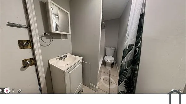 2427 N Cleveland St #1F — Photo 12