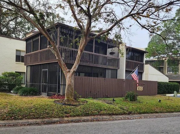 700 Starkey Rd APT 914, Largo, FL 33771
