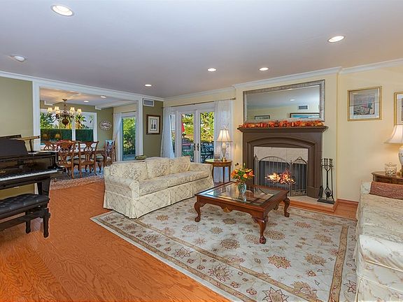 3rd image of 6020 Sadring Ave