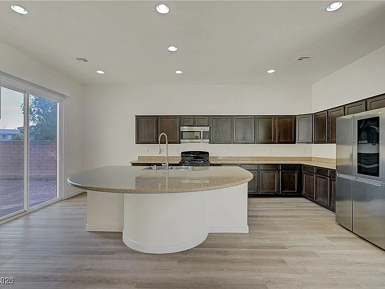 7931 Campers Village Ave — Photo 16
