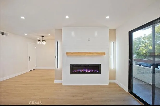 18028 Saratoga Way #557 — Photo 8