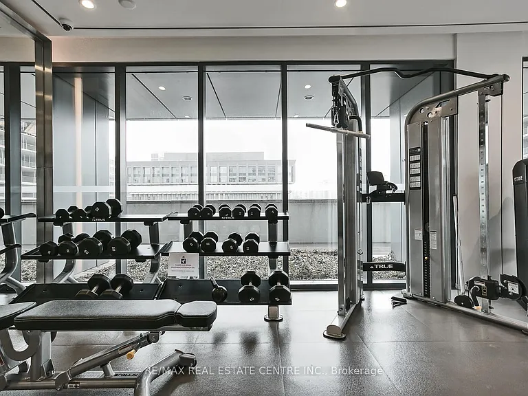 159 Dundas St E #412 — Photo 13